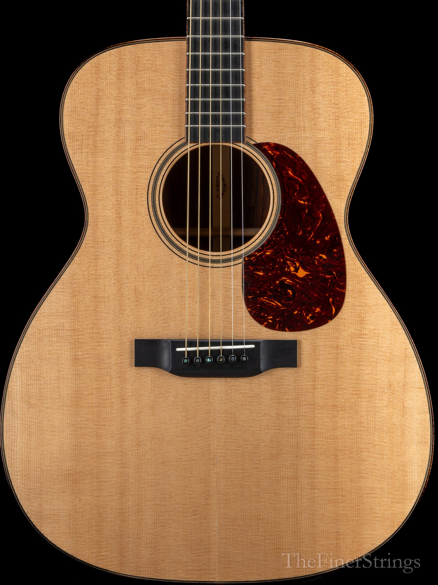 Martin 0000-18 full front
