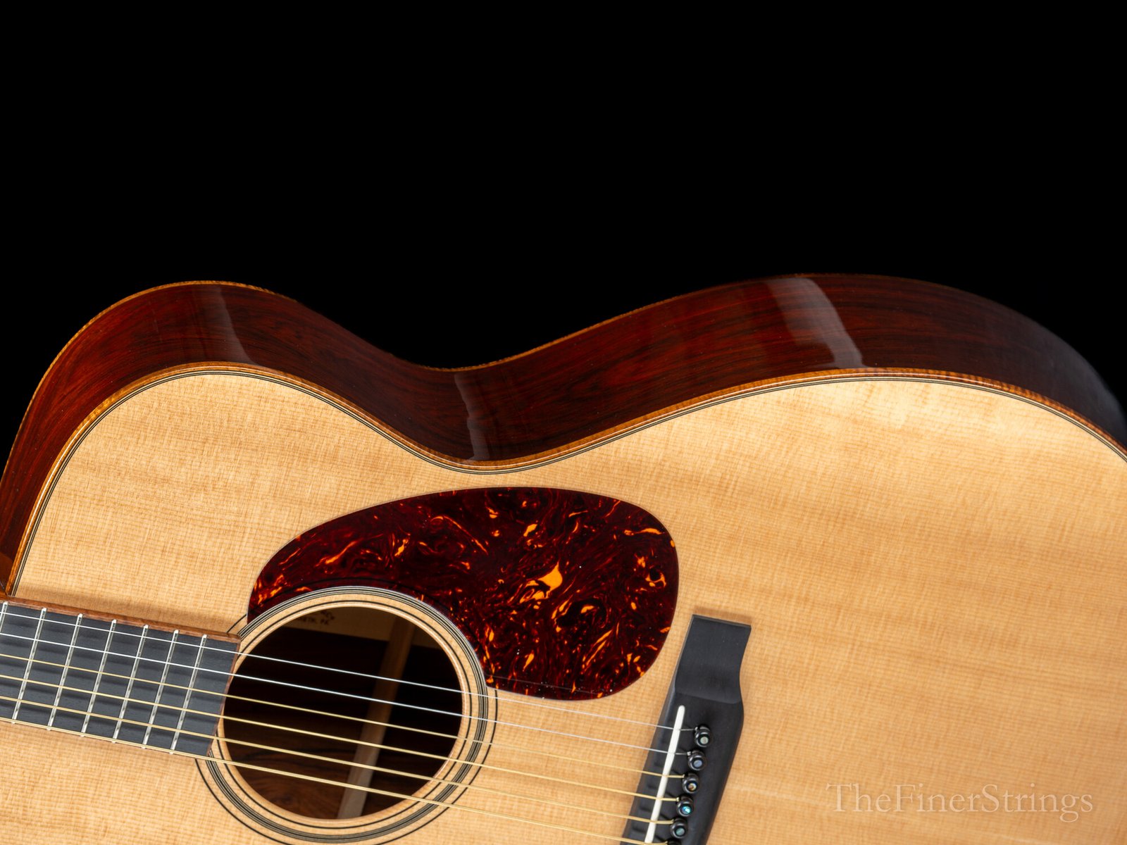Martin 0000-18 three-quarter body