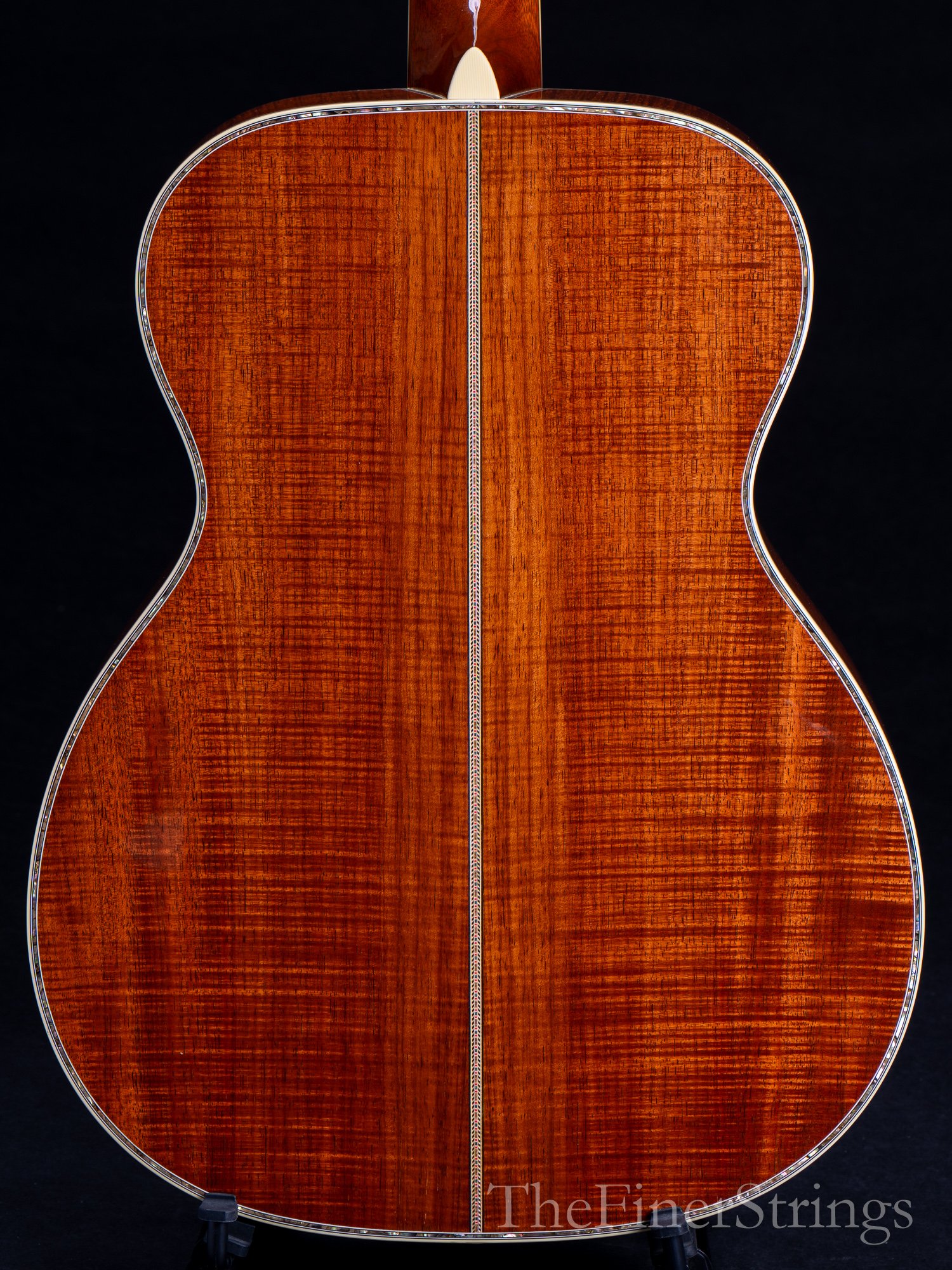 Martin OM-45 Taz side detail